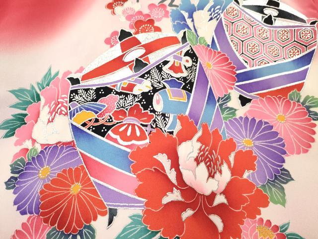 平和屋着物[]お宮参り　女の子　祝着　産着　初着　のしめ　宝尽くし　糸車花文　暈し染め　金銀彩　逸品　DABC5336ma