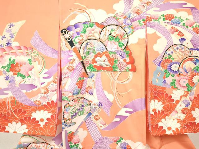 平和屋着物[]お宮参り 女の子 祝着 産着 初着 のしめ 駒刺繍 檜扇鼓孔雀花文 金彩 逸品 DABC5340ma