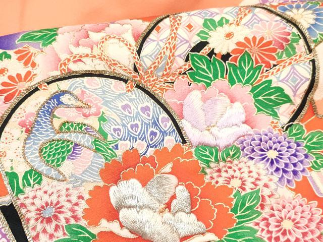 平和屋着物[]お宮参り　女の子　祝着　産着　初着　のしめ　駒刺繍　檜扇鼓孔雀花文　金彩　逸品　DABC5340ma