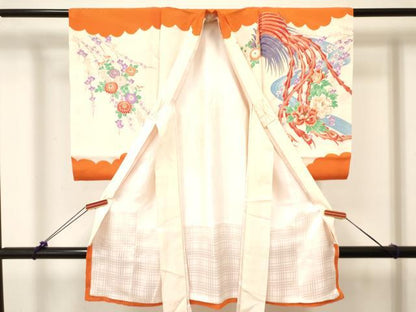平和屋着物[]お宮参り 女の子 祝着 産着 初着 のしめ 駒刺繍 鳳凰牡丹花文 金彩 逸品 DABC5342ma