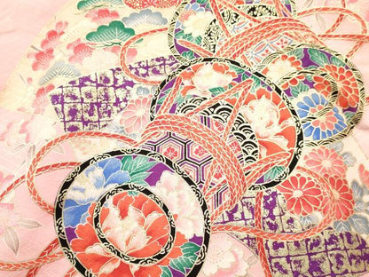 平和屋着物[]お宮参り　女の子　祝着　産着　初着　のしめ　地紙重ね鼓花文　暈し染め　金彩　逸品　DABC5343ma