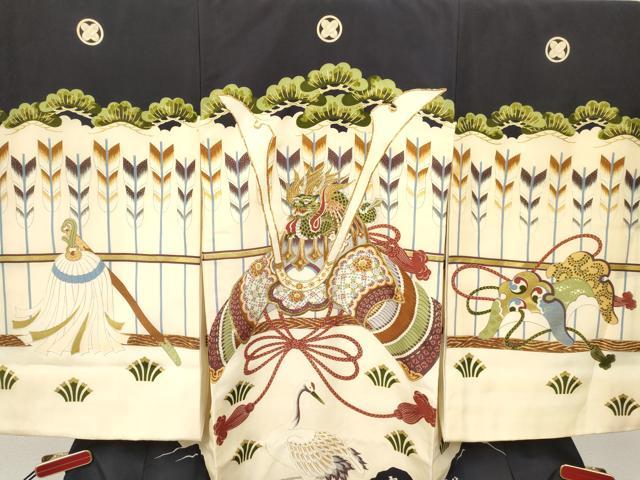 平和屋着物[]お宮参り　男の子　祝着　産着　初着　のしめ　駒刺繍　龍　兜　鶴　矢羽松文　金彩　逸品　DABC5353ma