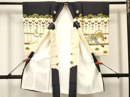 平和屋着物[]お宮参り　男の子　祝着　産着　初着　のしめ　駒刺繍　龍　兜　鶴　矢羽松文　金彩　逸品　DABC5353ma