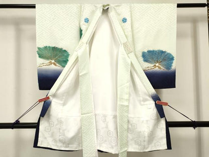 平和屋着物[]お宮参り　男の子　祝着　産着　初着　のしめ　刺繍　鷹　鷲　松文　暈し染め　金彩　DABC5356ma