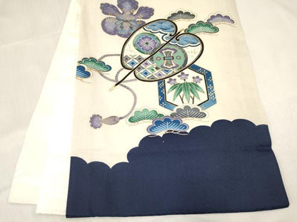 平和屋着物[]お宮参り　男の子　祝着　産着　初着　のしめ　鷹　鷲　几帳御所車松文　金彩　逸品　DABC5357ma
