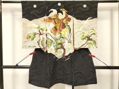 平和屋着物[]お宮参り 男の子 祝着 産着 初着 のしめ 刺繍 鷹 鷲 立波松文 金彩 洗える着物 DABC5366ma