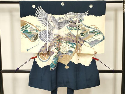 平和屋着物[]お宮参り　男の子　祝着　産着　初着　のしめ　鷹　鷲　器物笹松文　金銀彩　逸品　DABC5369ma