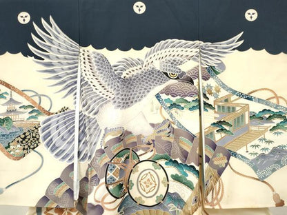 平和屋着物[]お宮参り　男の子　祝着　産着　初着　のしめ　鷹　鷲　器物笹松文　金銀彩　逸品　DABC5369ma