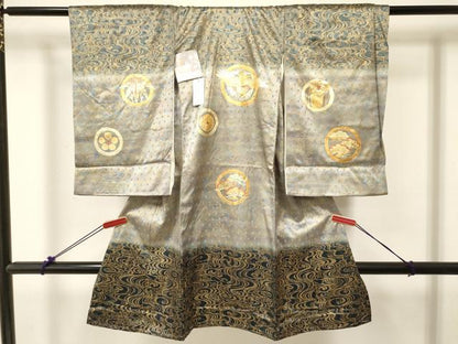 平和屋着物[]お宮参り　男の子　祝着　産着　初着　のしめ　龍　兜　飛鳥松丸文　暈し染め　金銀彩　逸品　未使用　DABC5373ma