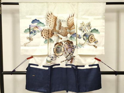 平和屋着物[]お宮参り 男の子 祝着 産着 初着 のしめ 鷹 鷲 楽器花松文 金彩 逸品 DABC5374ma