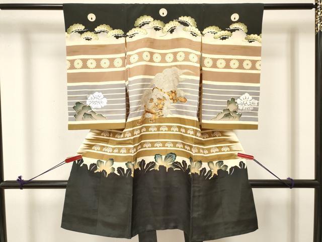 平和屋着物[]お宮参り 男の子 祝着 産着 初着 のしめ 駒刺繍 唐獅子 松菊桐文 金銀彩 逸品 DABC5382ma