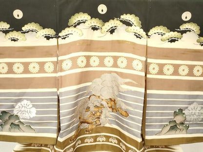 平和屋着物[]お宮参り 男の子 祝着 産着 初着 のしめ 駒刺繍 唐獅子 松菊桐文 金銀彩 逸品 DABC5382ma
