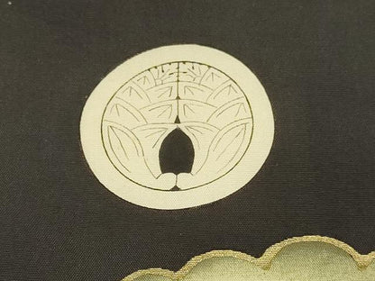 平和屋着物[]お宮参り　男の子　祝着　産着　初着　のしめ　駒刺繍　唐獅子　松菊桐文　金銀彩　逸品　DABC5382ma