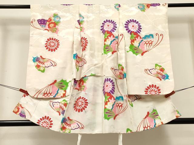 平和屋着物[]七五三　女の子　３歳　祝着　三つ身　舞蝶芝菊文　銀彩　洗える着物　DABC5436ma