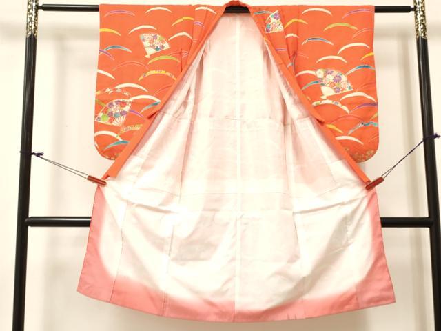 平和屋着物[]七五三 女の子 ７歳 祝着 四つ身 駒刺繍 扇面雪芝花蝶文 金彩 逸品 DABC5465ma