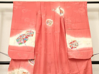 平和屋着物[]七五三 女の子 ７歳 祝着 四つ身 糸車 飛鶴鴛鴦花文 暈し染め 金銀彩 逸品 DABC5474ma