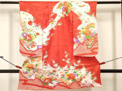平和屋着物[]七五三　女の子　３歳　祝着　三つ身　駒刺繍　花蝶文　金彩　DABC5484ma
