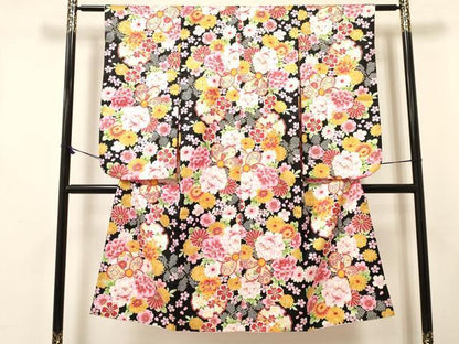 平和屋着物[]七五三　女の子　７歳　祝着　四つ身　襦袢(単衣)セット　雪輪花文　黒地　金彩　洗える着物　DABC5497ma