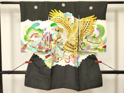 平和屋着物[]お宮参り 男の子 祝着 産着 初着 のしめ 刺繍 鷹 鷲 打ち出の小槌 花松文 暈し染め 金彩 逸品 未使用 DABC5502ma