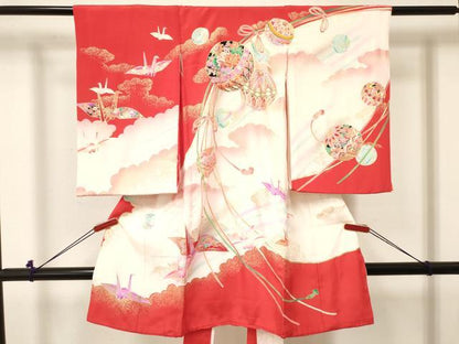 平和屋着物[]お宮参り 女の子 祝着 産着 初着 のしめ 折り鶴 鞠花文 暈し染め 金銀彩 逸品 DABC5508ma
