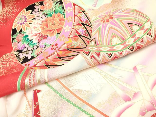 平和屋着物[]お宮参り 女の子 祝着 産着 初着 のしめ 折り鶴 鞠花文 暈し染め 金銀彩 逸品 DABC5508ma