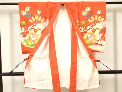平和屋着物[]お宮参り　女の子　祝着　産着　初着　のしめ　刺繍　立波飛鶴花文　金銀彩　逸品　DABC5509ma