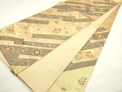 平和屋着物◎六通柄袋帯　唐織　花蝶短冊文　金糸　正絹　逸品　DABC5847xg