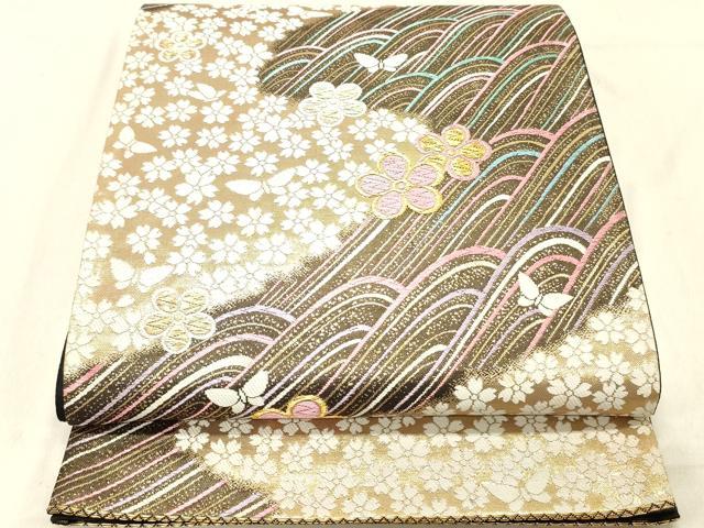 平和屋着物◎六通柄袋帯　立波花蝶文　金糸　正絹　逸品　DABC7560ya