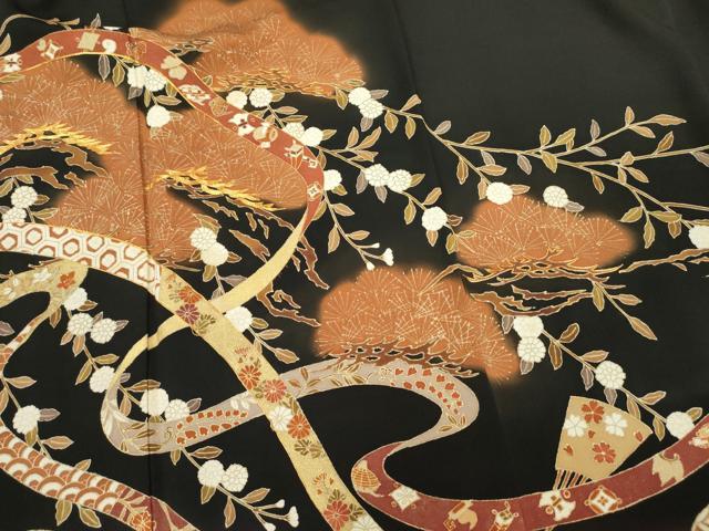 平和屋着物■豪華黒留袖 駒刺繍 鬘帯扇面花松文 金彩 正絹 逸品 DABC7973ya