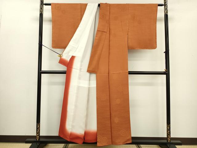 平和屋着物■上質な色無地 花絵皿地紋 赤朽葉色 正絹 逸品 DABC7983ya