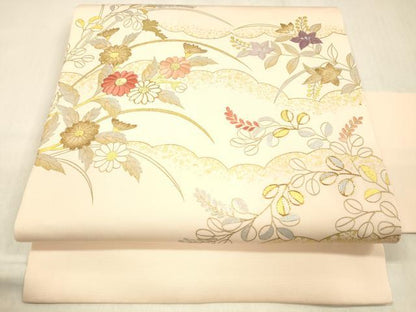 平和屋着物●塩瀬　九寸名古屋帯　駒刺繍　草花文　金銀彩　正絹　逸品　DABC8152cm