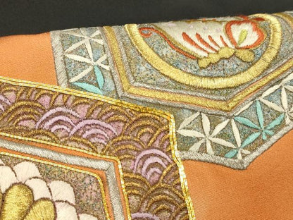 平和屋着物■豪華黒留袖 駒刺繍 吉祥花蝶文 暈し染め 金銀彩 正絹 逸品 DABC8265cm