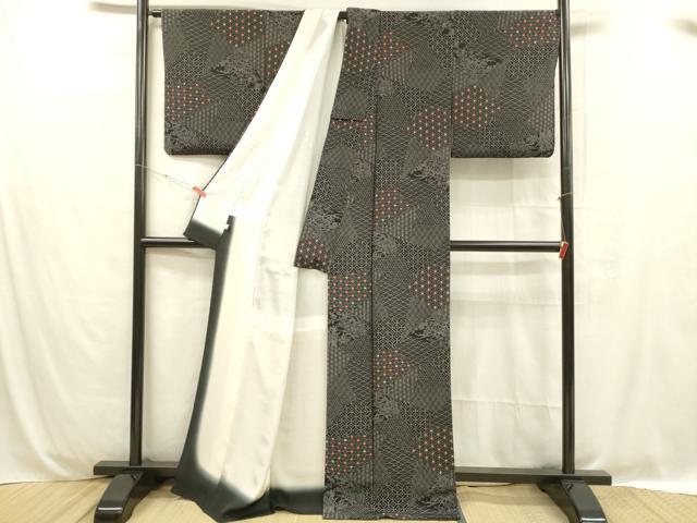 平和屋着物■上質な小紋 寄せ小紋柄 黒地 鬼しぼ縮緬 正絹 逸品 DABC8713cm