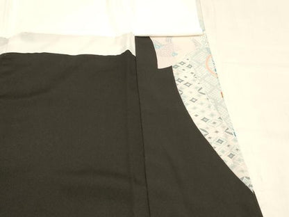 平和屋着物■豪華黒留袖 駒刺繍 飛鶴檜扇草花文 金彩 正絹 逸品 DABC8754cm