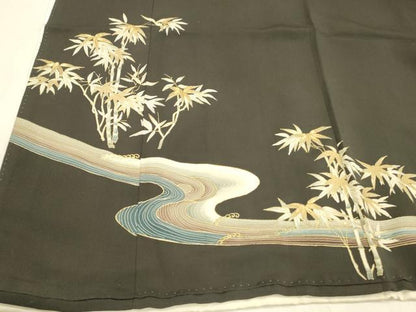 平和屋着物■豪華黒留袖　刺繍　流水笹竹文　金彩　正絹　逸品　DABC8760cm