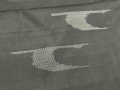 平和屋着物■本場大島紬 地空き 抽象文様 正絹 逸品 未使用 DABC8786cm