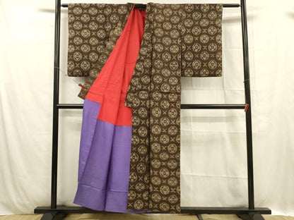 平和屋着物■本場大島紬　花丸文　正絹　逸品　DABC8888cm