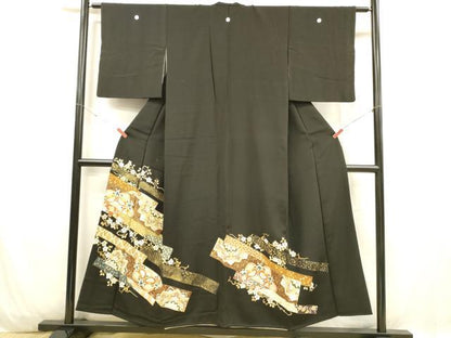平和屋着物■豪華黒留袖　駒刺繍　草花文　金彩　正絹　逸品　DABC8918cm
