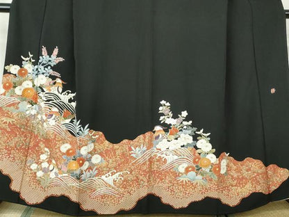 平和屋着物■豪華黒留袖　作家物　駒刺繍　鴛鴦花文　金彩　正絹　逸品　DABC9509qa