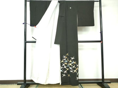 平和屋着物■豪華黒留袖　刺繍　群鶴文　金銀糸　正絹　逸品　DABC9510qa