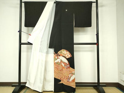 平和屋着物■豪華黒留袖　駒刺繍　扇面花鳥文　金彩　正絹　逸品　DABC9534qp