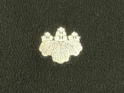 平和屋着物■豪華黒留袖　駒刺繍　飛鶴花文　金彩　正絹　逸品　DABC9535qp