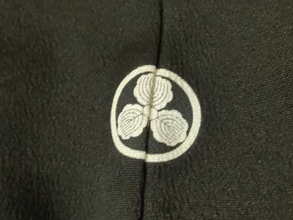 平和屋着物■豪華黒留袖　作家物　飛鶴松文　暈し染め　金彩　正絹　逸品　DABD0073op