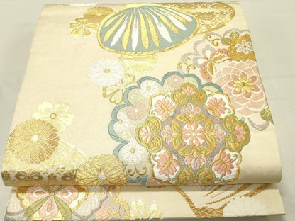 平和屋着物●六通柄袋帯　唐織　正倉院貝合わせ花文　金糸　正絹　逸品　DABD0185op