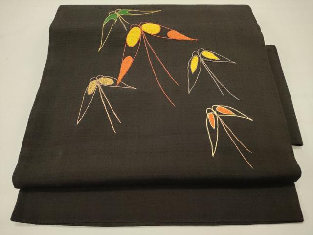 平和屋着物●中国三大刺繍　相良刺繍　総刺繍　つけ帯　紬地　舞蝶文　黒地　正絹　逸品　DABD0227op