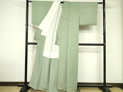 平和屋着物■上質な色無地 霞地紋 山葵色 正絹 逸品 DABD0386op