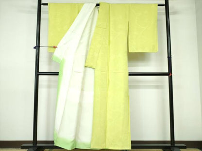 平和屋着物■上質な色無地　草花地紋　鶸色　正絹　逸品　未使用　DABD0397op