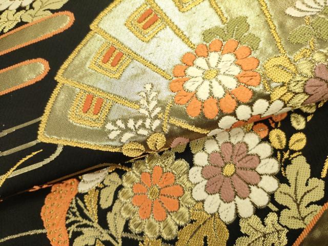 平和屋着物●西陣の名門　本家加納　六通柄袋帯　唐織　檜扇花文　黒地　金糸　正絹　逸品　未使用　DABD0458op