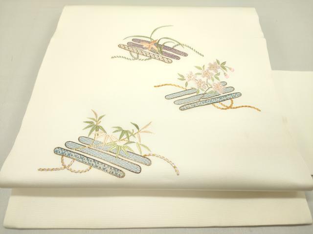 平和屋着物●塩瀬　九寸名古屋帯　駒刺繍　総刺繍　花筏　五泉　金糸　逸品　DABD0575op