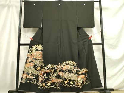 平和屋着物■豪華黒留袖　駒刺繍　扇面七宝花文　金彩　正絹　逸品　DABD0731op